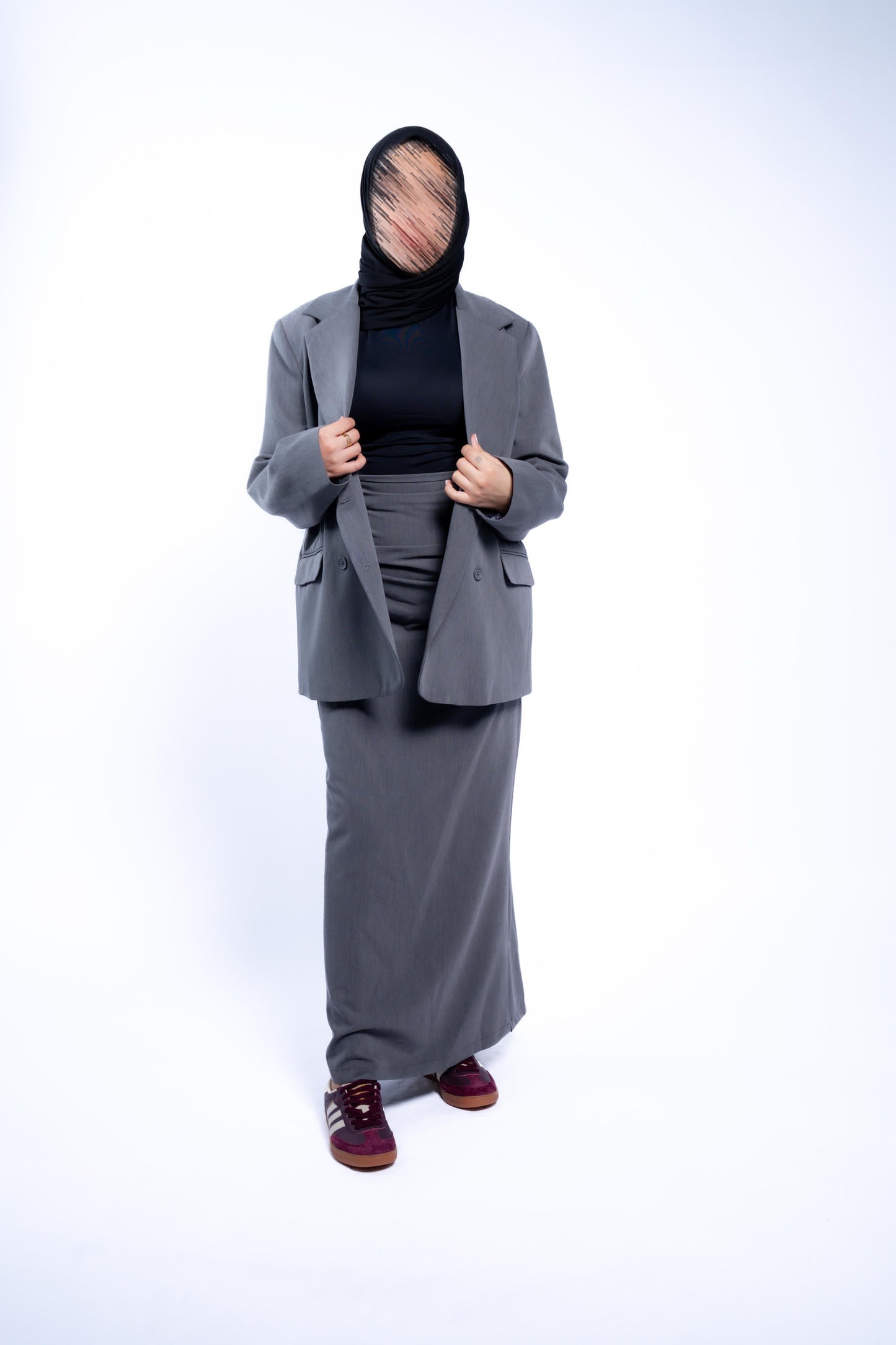 Trendy oversized grey skirt suit 🩶